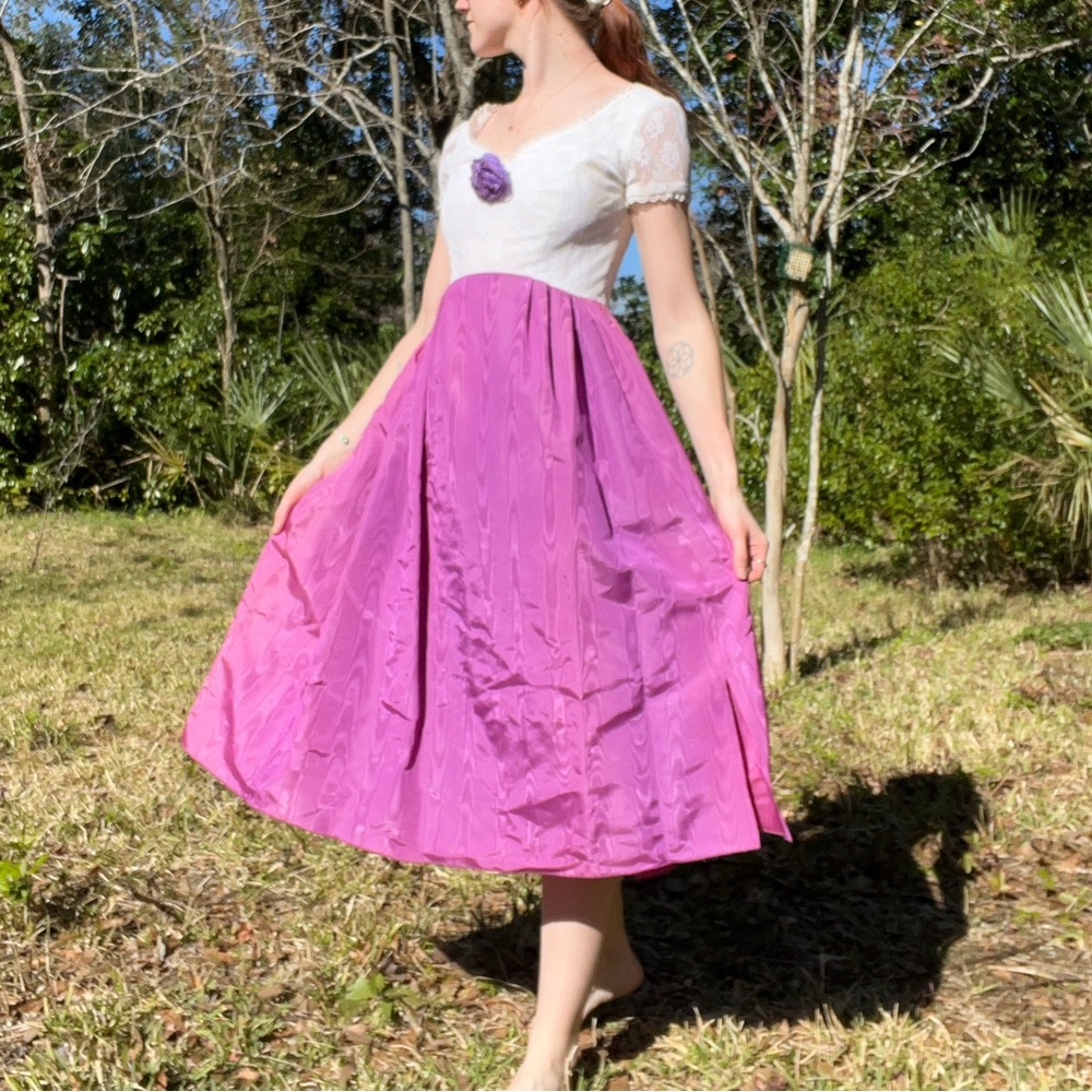 2/$40 Vintage 70’s Dress